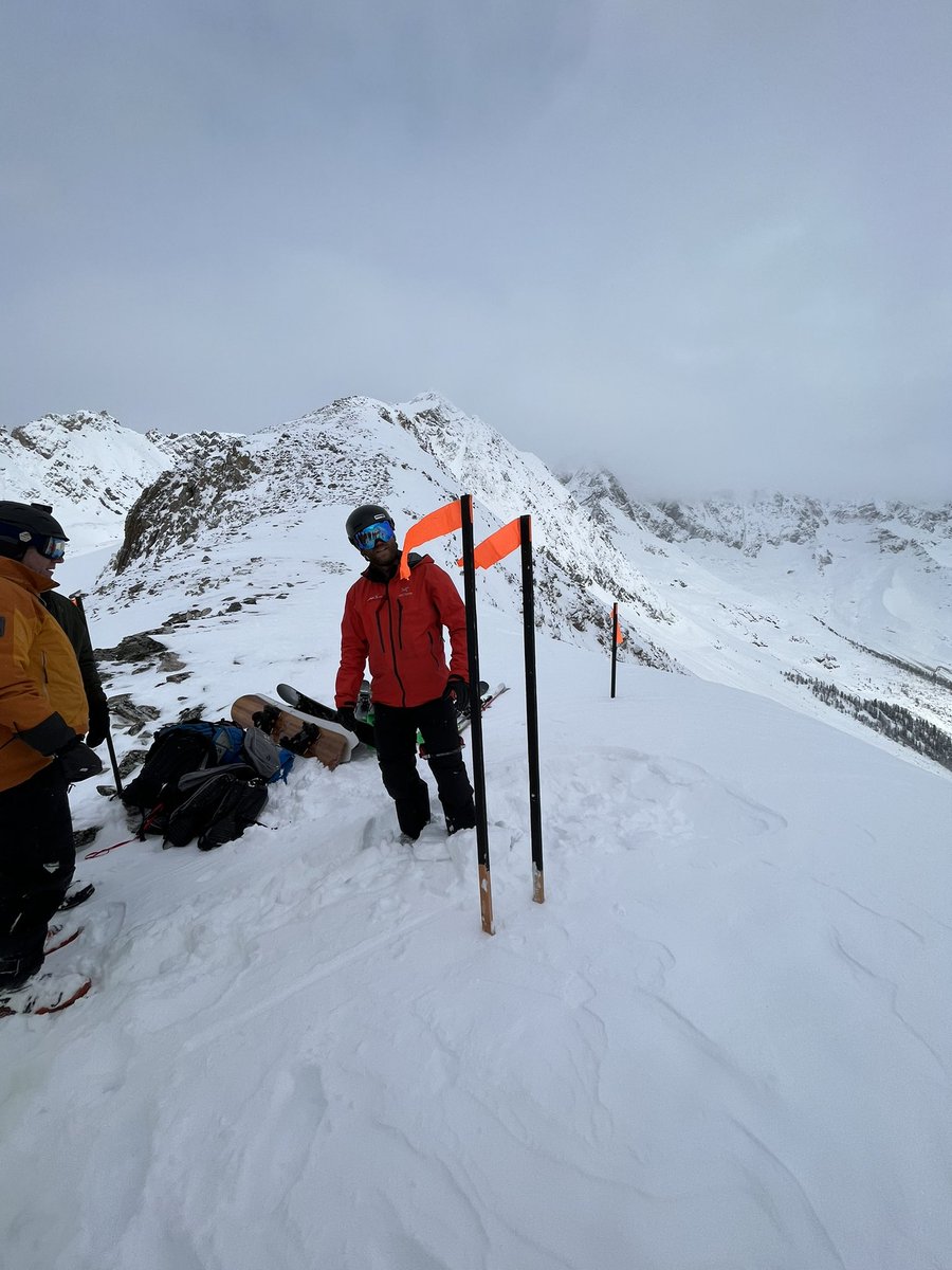 Mike1200rt's tweet photo. Het weer was niet top, maar wat een vlieg skills van de piloot 👌🏻❄️🗻 https://t.co/hLJwR3MTAb