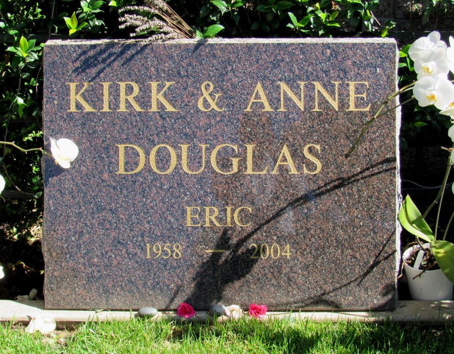 masked-mark-masek-on-twitter-three-time-oscar-nominated