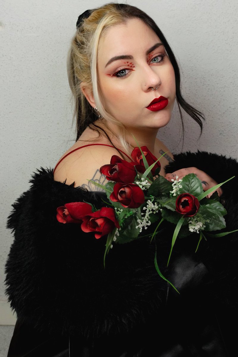 Albadiamonds's tweet photo. 🌹✨ https://t.co/sm24AfxLv9