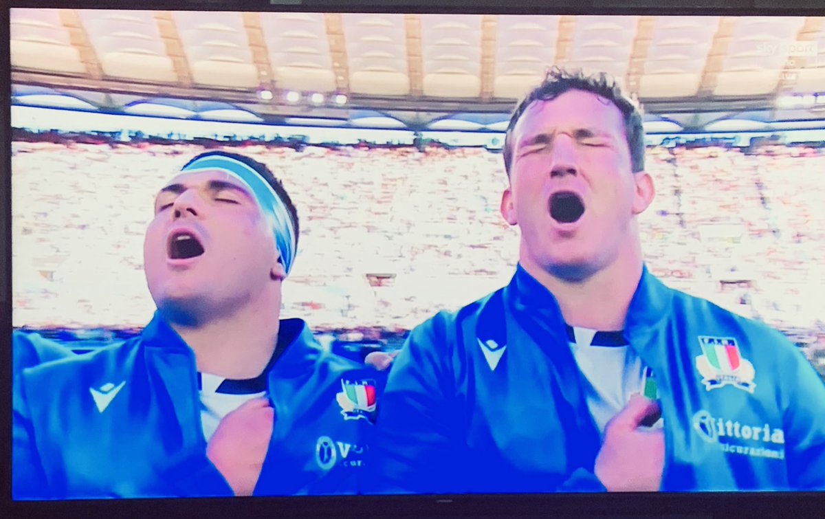 #ITAvFRA #SeiNazioni #SixNations 

Amaro in bocca e orgoglio.
Due mete regalate.
Qualche ingenuità.
Molti passi avanti.
Un cuore immenso dei ragazzi.
La posso riassumere così.

Sempre con voi @Federugby 💙🏉

Ps
Commento solo ora perché Telecom ha fatto schifo e non c’era linea.