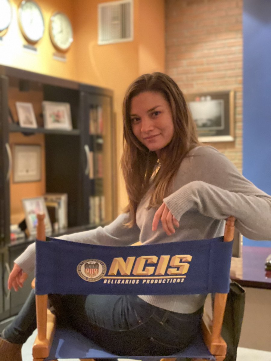 Check me out on NCIS S20Ep13 Evil Eye this Monday!!! Watch on CBS at 9pm PST 🍿 Hint: if you only have streaming, watch on Paramount Plus by going to “Live TV”