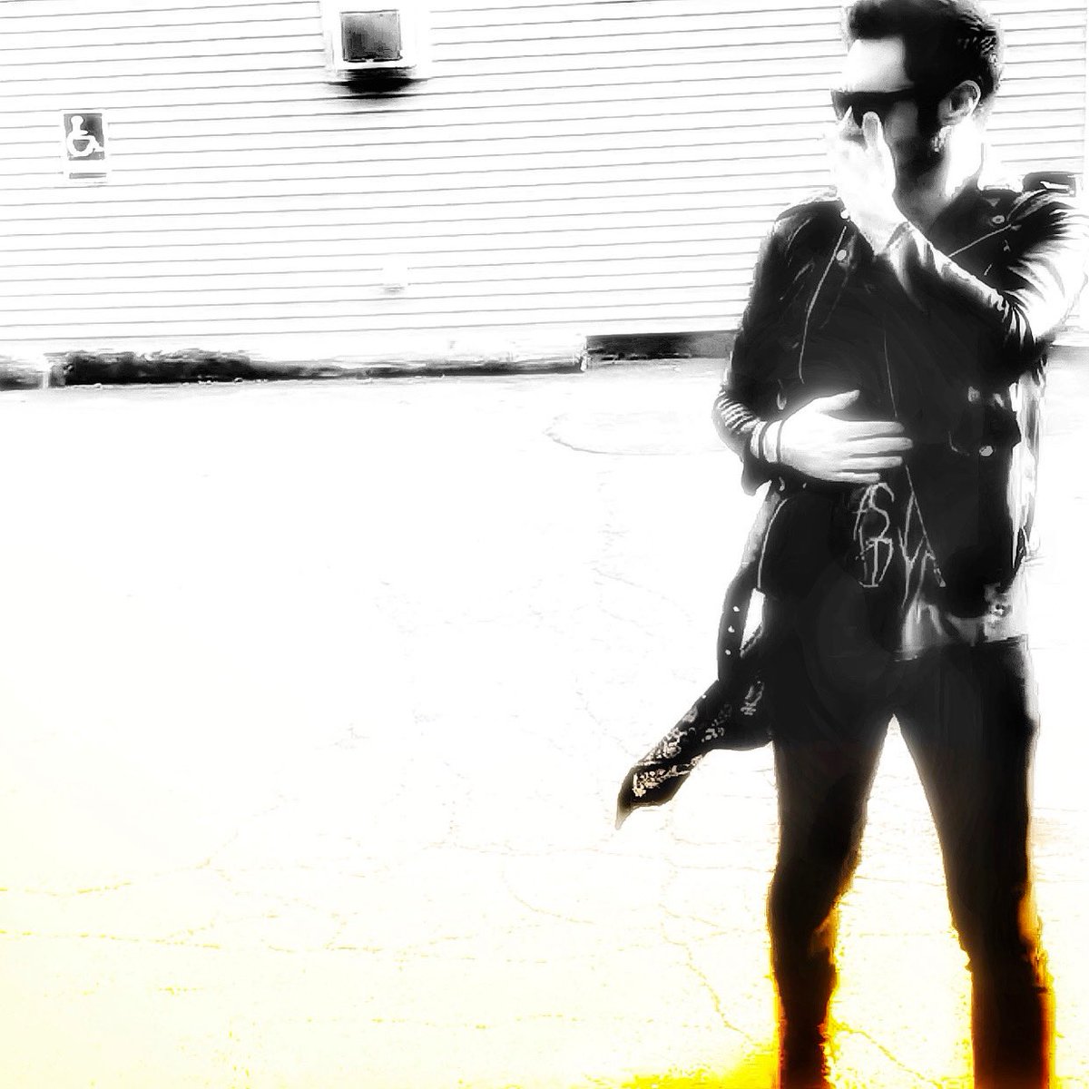styles_bv's tweet photo. Only evil I speak or feel is my own https://t.co/d26rSkbYLB
