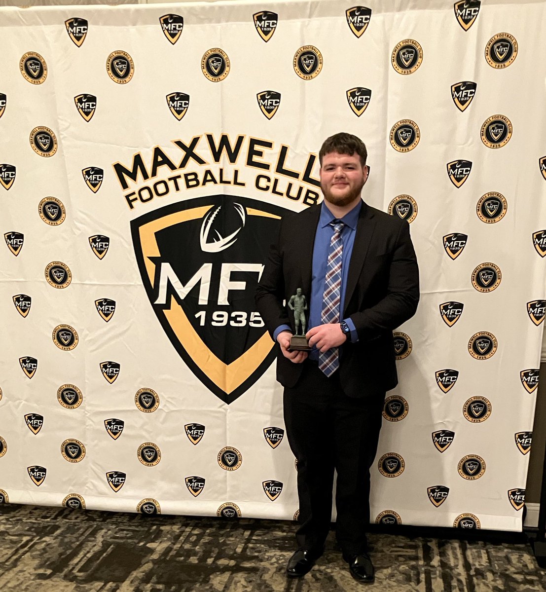 Coach Austin Brasche tweet media