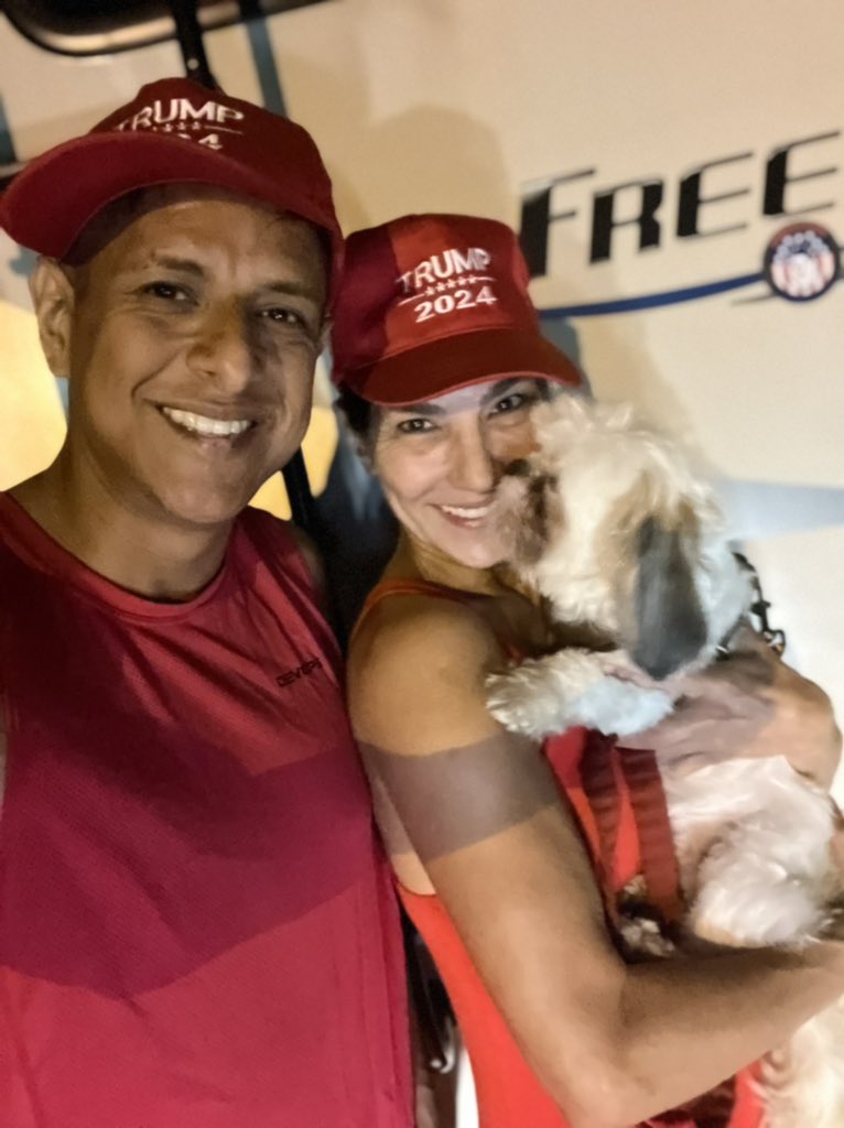 adamfrancisco_'s tweet photo. With fellow ULTRA MAGA patriot ๐บ๐ธ #BeFreeMySheeple #Trump2024 https://t.co/MLsEIVEJhf