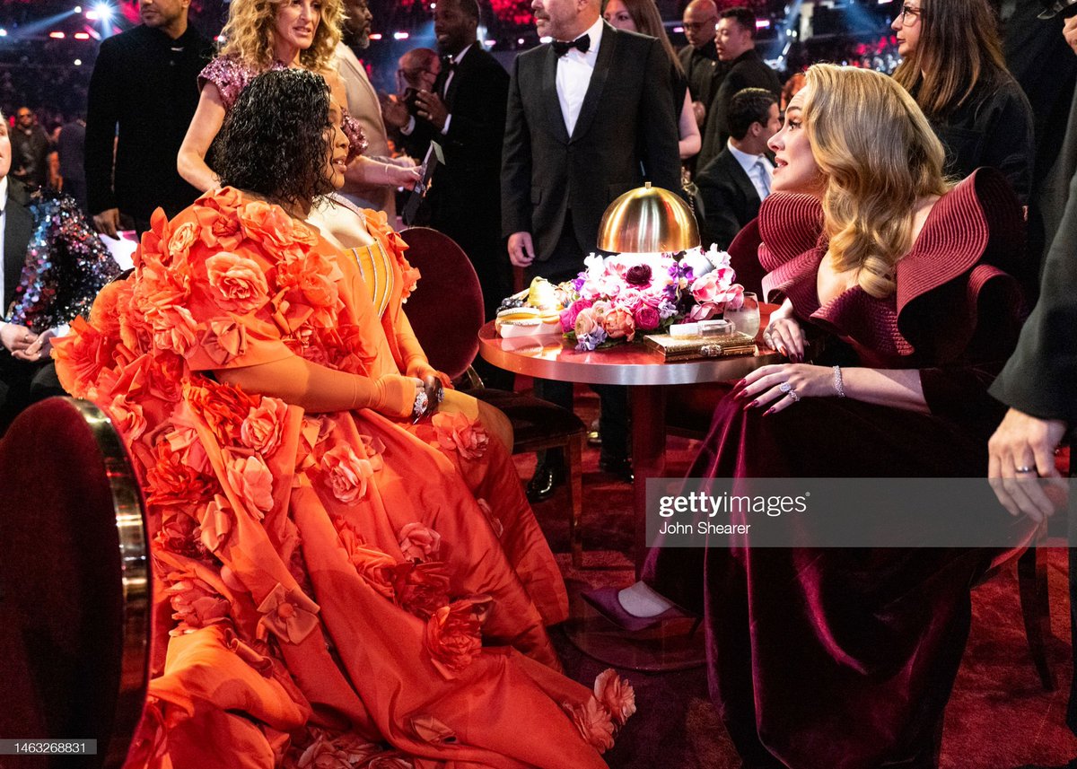 Portal Adele Media tweet media