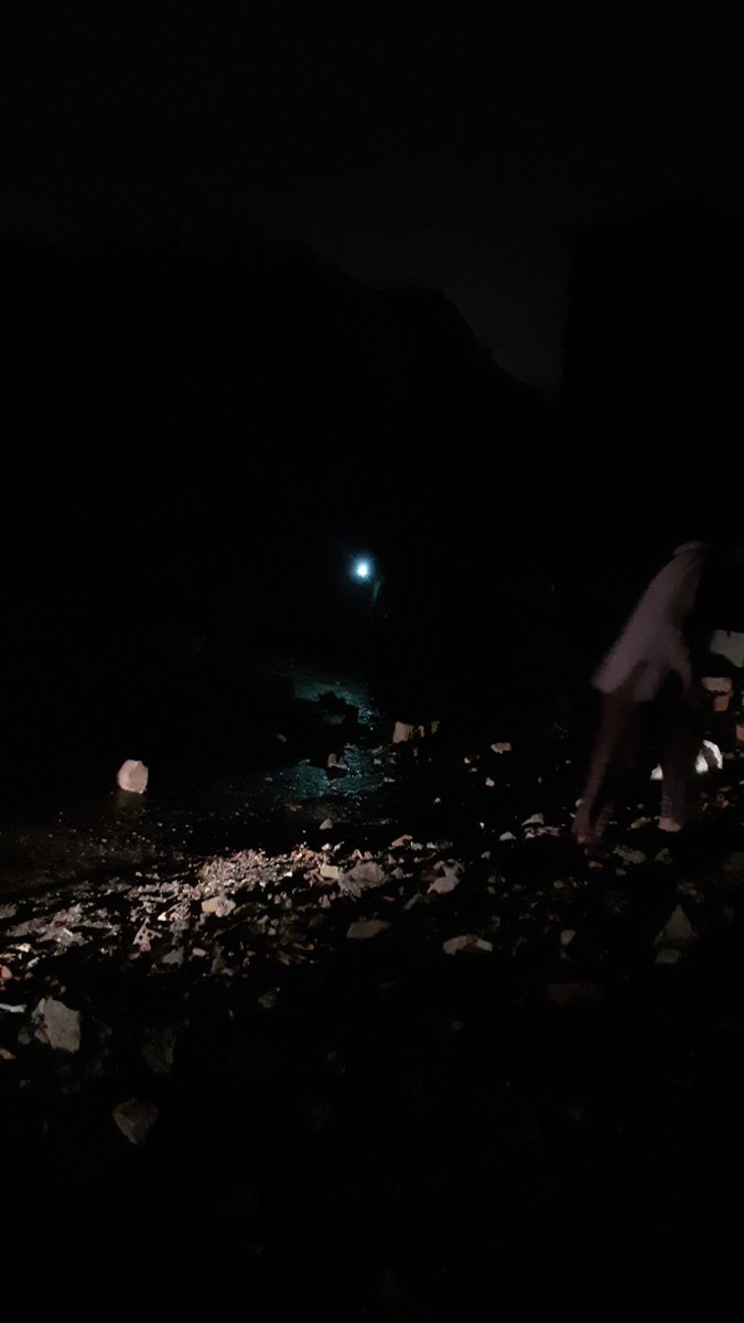 Hatay yıkıldı, sümerler mahallesi enkaz altında insanlar var, yardim edin
#deprem