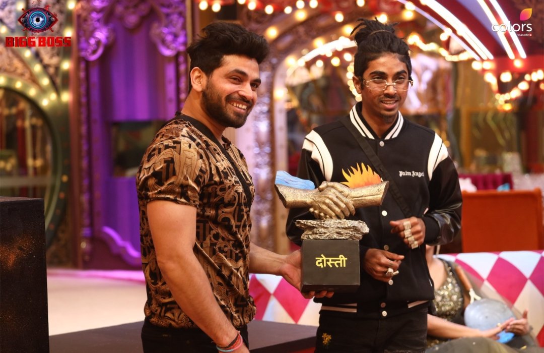 icallher_zs's tweet photo. HAQ SE WINNER MC STAN
MIGHTY WINNER SHIV https://t.co/uaVkQNg5e3