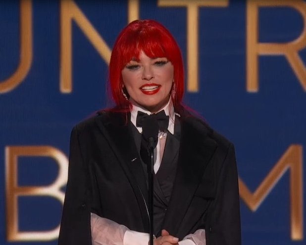 LameAsHell91's tweet photo. Who wore it better? Shania Twain or Makima? #Grammys #Grammys2023 #ChainsawMan https://t.co/oTBsFeGaDx