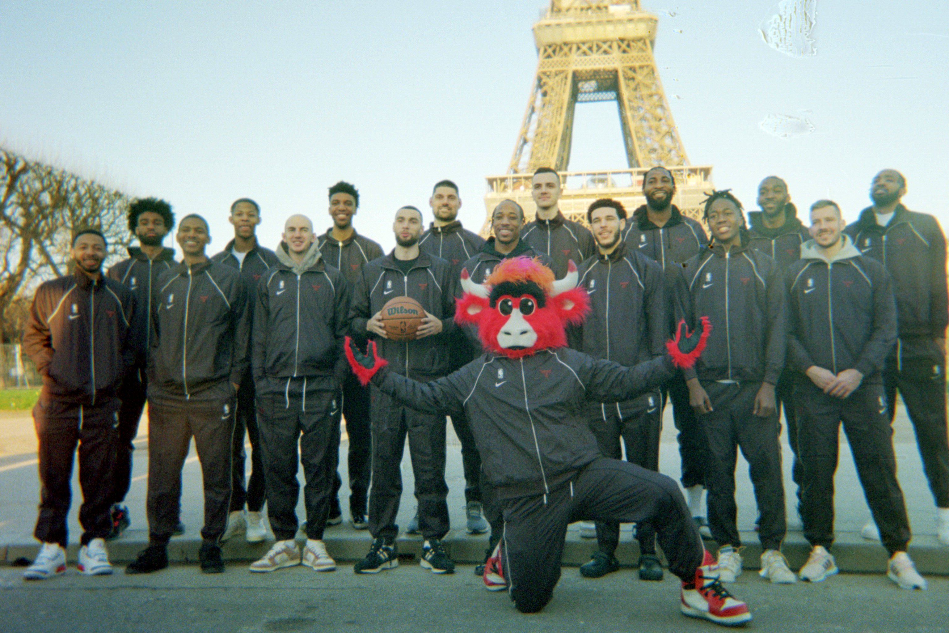 Chicago Bulls Celebrate Off-White Collab in Paris [PHOTOS] – WWD