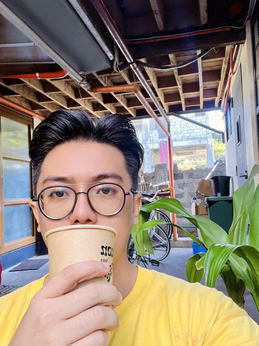 Dennis_Warrior_'s tweet photo. Morning coffee
#ElUnion #Coffee #ElyuDos #Vsomeph https://t.co/haZu4p4ysF