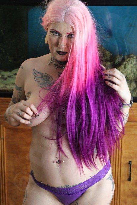 I can&rsquo;t believe that I turn 34 on Wednesday.. I never thought I&rsquo;d make it past 20, let alone finally<a href="/tag/linkinbio"class="tags"><span>#linkinbio</span></a><a href="/tag/birthdaygirl"class="tags"><span>#birthdaygirl</span></a><a href="/tag/milf"class="tags"><span>#milf</span></a><a href="/tag/dominant"class="tags"><span>#dominant</span></a><a href="/tag/mature"class="tags"><span>#mature</span></a>