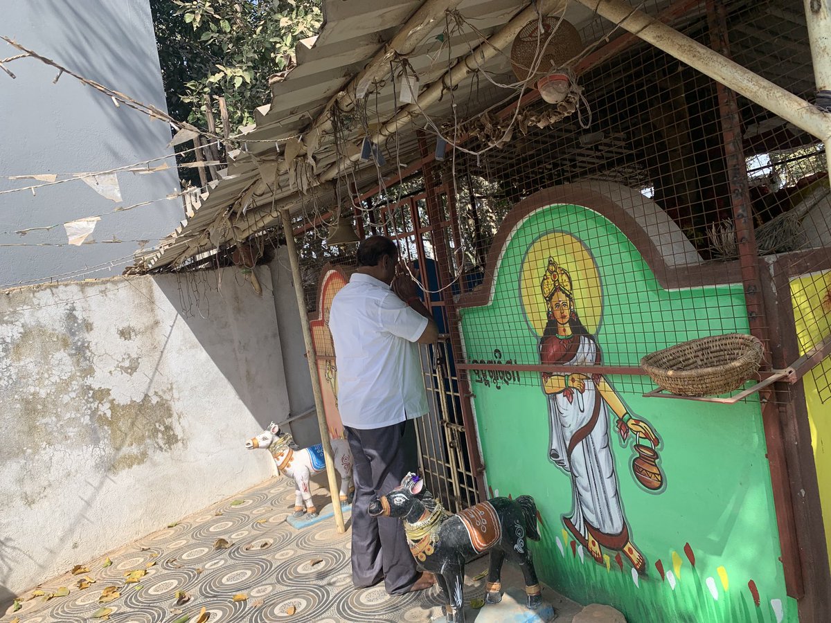 Met &discussed road&drain problems in the premises of B B Nagar residents of Basuaghai panchyat ⁦@CMO_Odisha⁩ ⁦@Naveen_Odisha⁩ ⁦@MoSarkar5T⁩