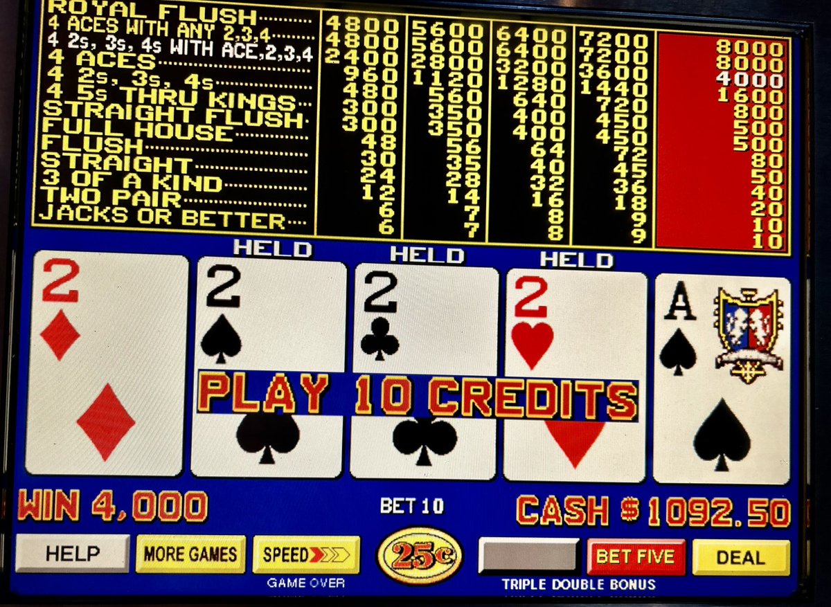BlueOxTavern's tweet photo. Krissy, Pouring and Paying π»π°
#tripledoublebonus #twoswithakicker #win1000dollars #blueoxtavern https://t.co/3zmIIytL2s
