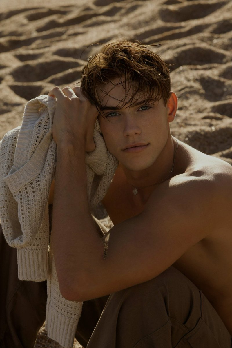 Lorenzo Bold on Twitter: "Beachy boy 🏝️👦🏼 OF: https://onlyfans.com