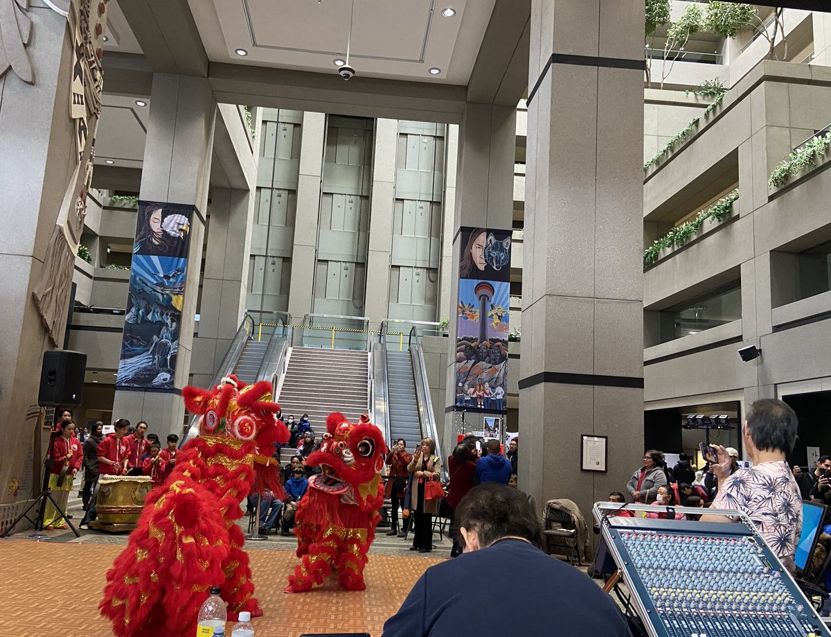 mghooi's tweet photo. ❤️@chinookblast @AsianHeritageCalgary #yyc🍁 https://t.co/ga1scebzId