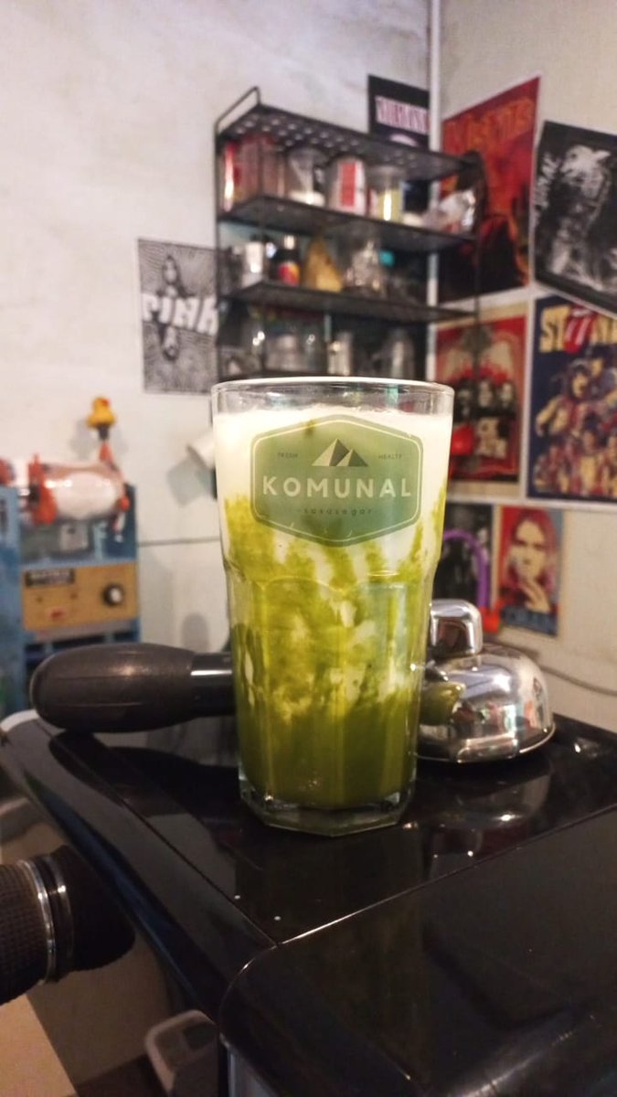 DennyDanger_'s tweet photo. @FSTVLST kedai susu dan kopi "KOMUNAL"  mampir lur. area kemalang, klaten. https://t.co/apt3s3fd1k