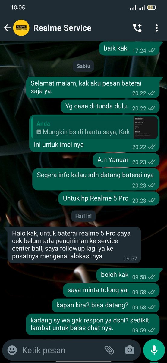 YRizaldi95's tweet photo. Dear Realme @realmeindonesia tolong kalau orang wa di respon ya. Respon nya lama sekali. Saya ini mau beli ya. Dia baru mau respon setelah saya telfon. https://t.co/TdqtwqskmZ