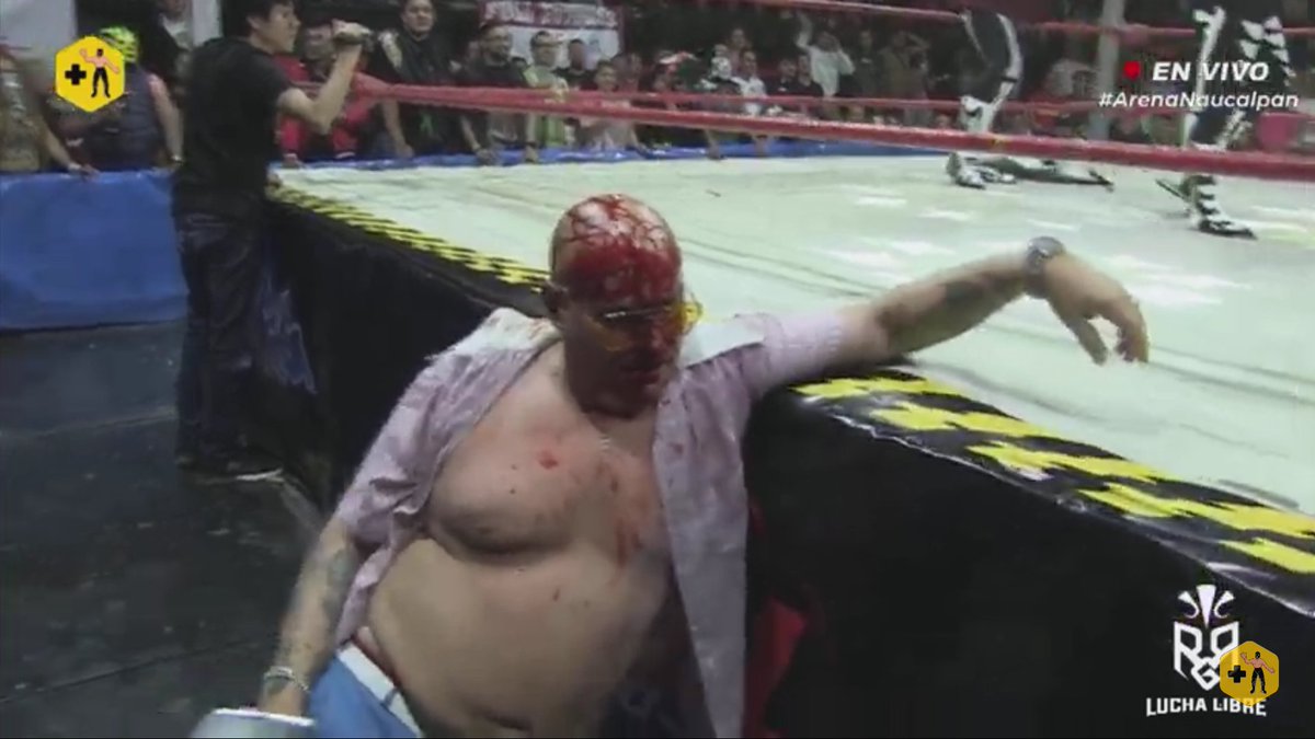 ChirpingBlueJay's tweet image. Oh damned! #JackFancy is hardcore! 😱 #MexicoCity  
 #ArenaNaucalpan #LAPARK @mas_lucha #Wrestling #WrestlingTwitter 
#LuchaLibre #WrestlingCommunity #prowrestling #LosParks @luchalibreonlin #RGRluchalibre @LUCHALIBREIWRG @realJackFancy @laparktapia