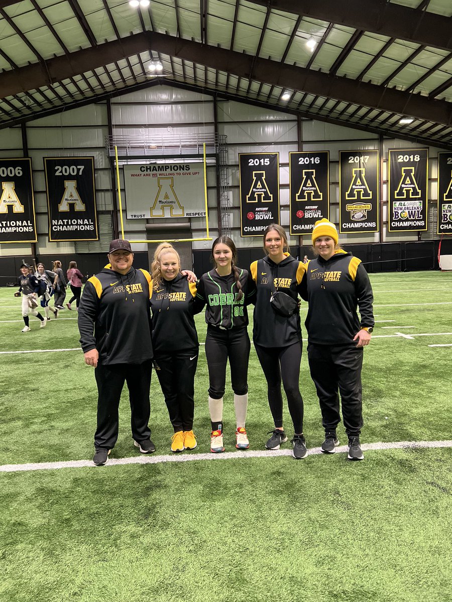 crum_macy's tweet photo. Today was another great day in Boone with @AppStateSB. As always, thank you so much to @slis23, @coach_ruechel, @CoachShow7, the rest of the staff, and team for an amazing camp. #asusb @BrawleyCobras @MooresvilleHs @MHSBlueDevils @Gm4Sports https://t.co/uSuW6oRa6Q