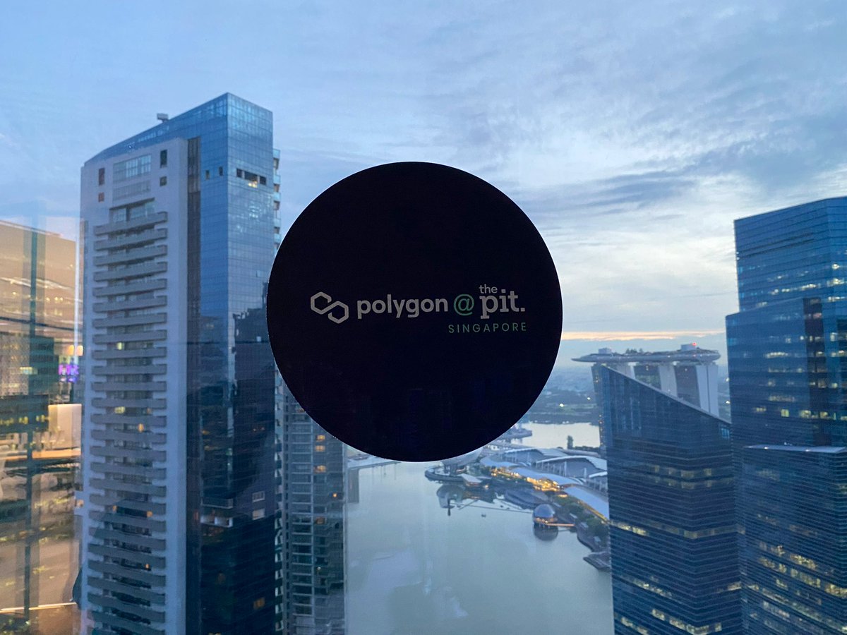 It’s a gm to kick off Week 2 of <a href="/0xPolygon/">Polygon | POL</a> at the <a href="/jump_pit/">the Pit 🕳️</a> in Singapore ☀️

📸: <a href="/aviral10x/">aviral10𝕏</a>