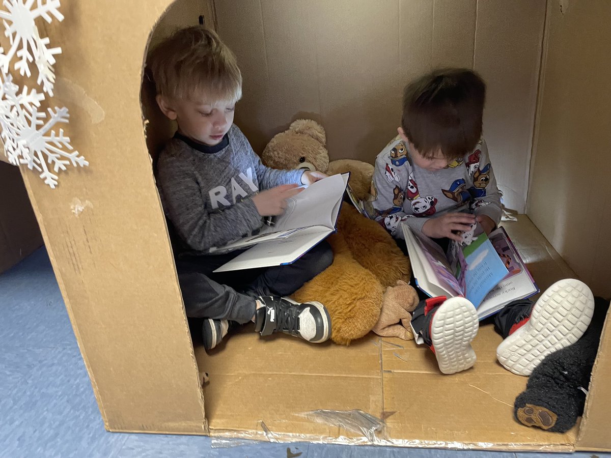 SouthwestECC's tweet photo. Hibernation-a new vocab word for some of our #littlestlearners. Building our student’s vocab will set them up for future reading success! Plus, reading in a bear cave is too much fun! #startswithswecc #scienceofreading @jcschoolschampions https://t.co/IFoxnQtIKE