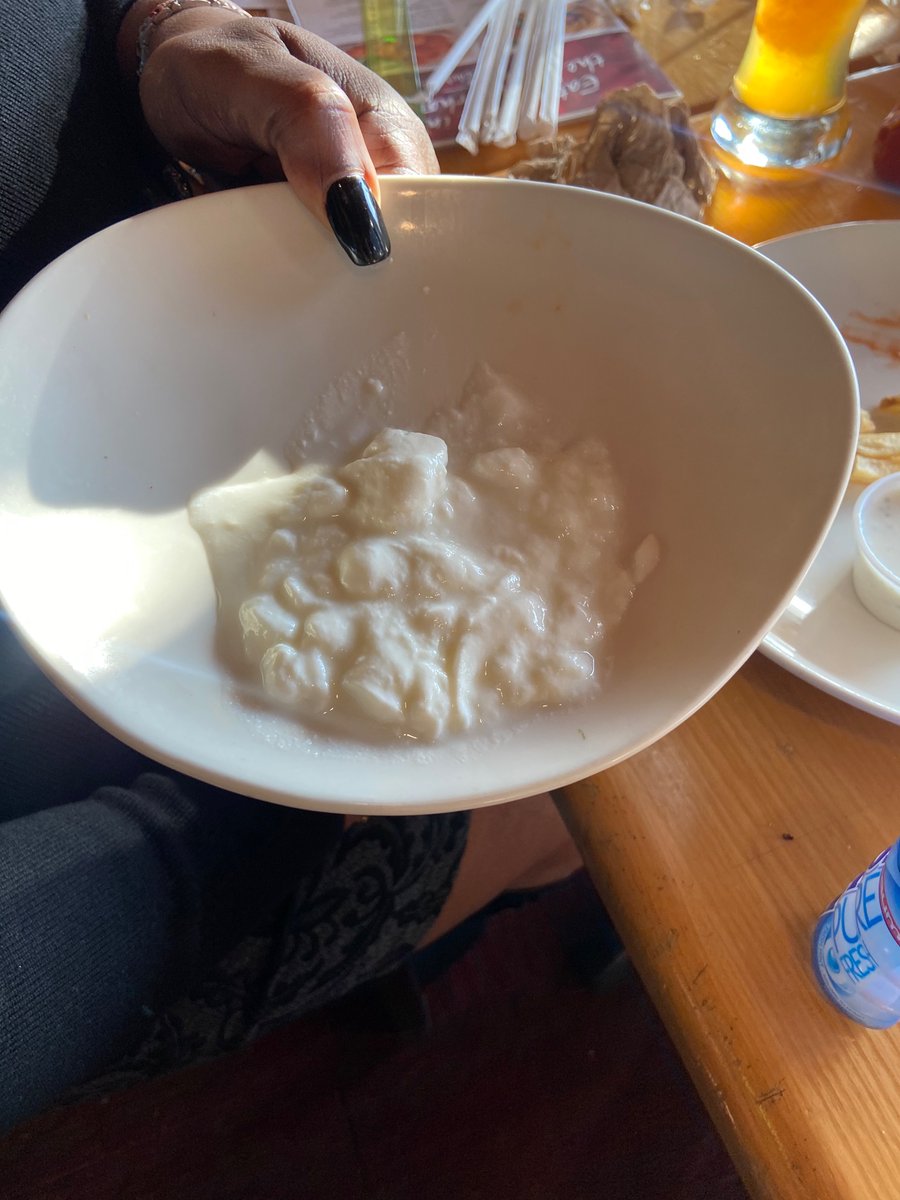 QuillaBEE tweet media