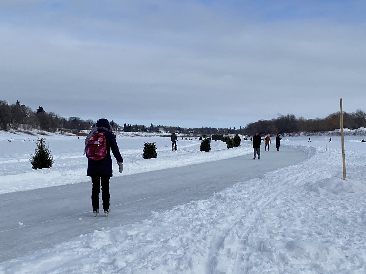 Cathwho's tweet image. Checking out the annual Ironman Curling Bonspiel and the last leg of the river trail. #Winterpeg #RedRiver #curling #skating #walking 🥌⛸️🚶‍♀️