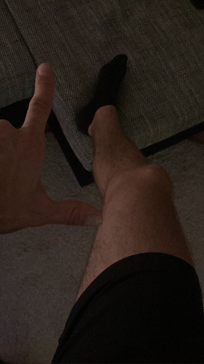 Kleines Sonntags RT Game 🥵😈

❤️ 3€ pro Like
♻️ 3€ pro Retweet
📃 3€ pro Kommentar (max. 2 pro Person)

10 Minuten -> Ende um 23:10

Helft mir ihn schön zahlen zu lassen 🥵

#rtgame #findom