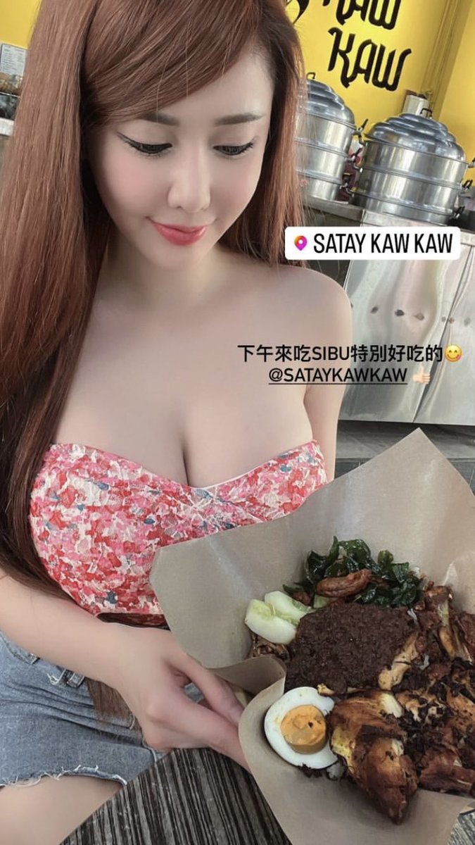 jchewsweet's tweet photo. 👅 for more https://t.co/6k7ERxInTE