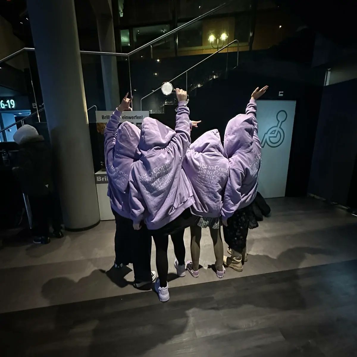 EarthTata's tweet photo. #YetToComeInGermany #YetToComeInCinema 💜💜💜😭😭😭 such a amazing Day!!! We had so much fun. https://t.co/L5LCZUk6rH