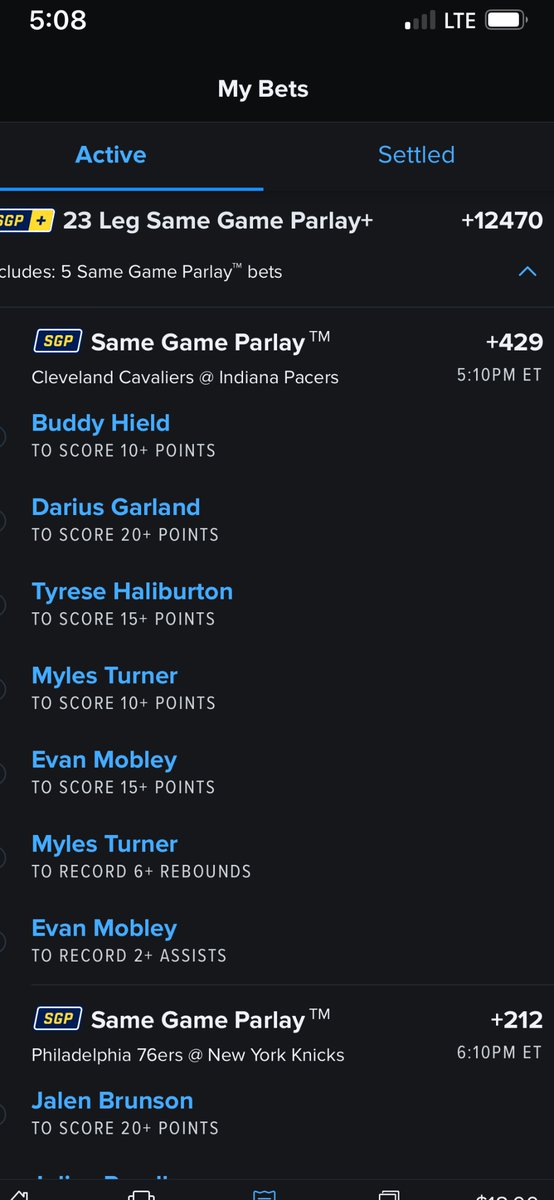 MommaHank's tweet photo. Moment of silence for this to hit 🙏🏼🤞🏻🤷🏼‍♀️😅💰 Cuz momma needs a win rn! 🤩 #nba #parlay #GamblingTwitter https://t.co/ok1nrPVG9H