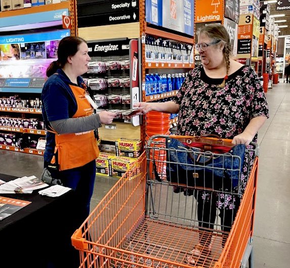 Amy Hahn tweet media