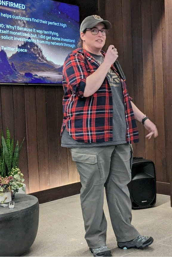 schwentker's tweet photo. .@run4pancakes presents @cashdchronicles
Virtual bud tender
- Created NFTs to drive sales
- Closed a $5k safe note on @TwitterSpaces
@_buildspace #nws2 https://t.co/lKFDdtv08S