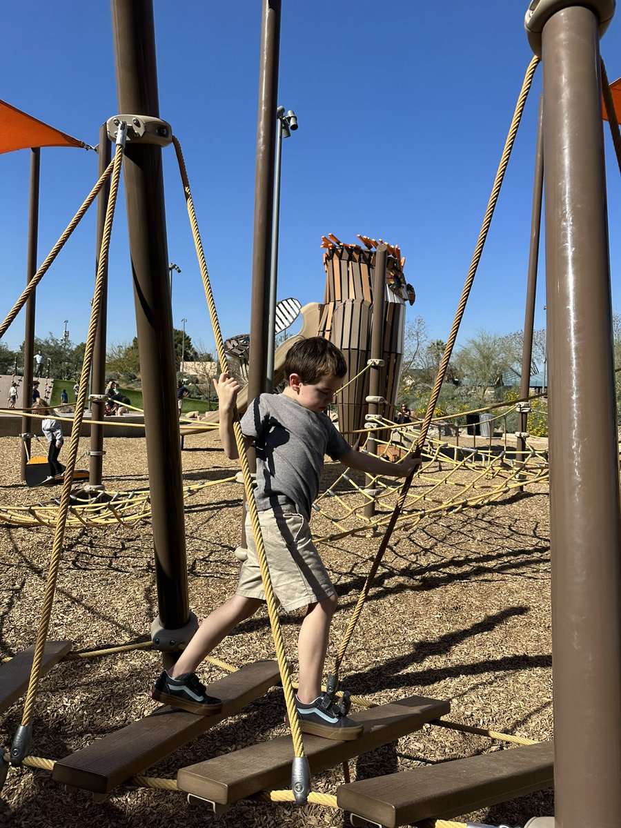 Ruben Gallego tweet media