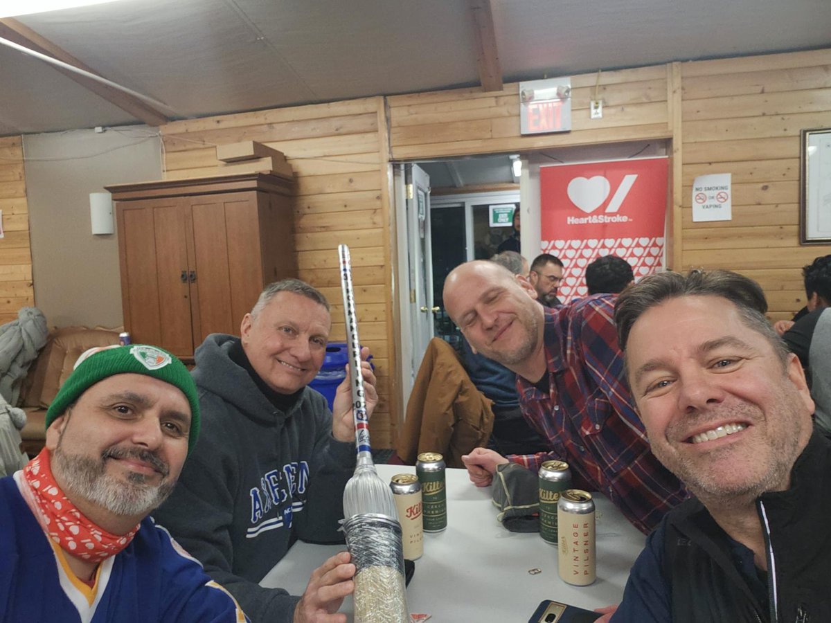 vicprelude's tweet photo. Another great year of @IronmanCurling and once again, the Frozen Road Apples finished in style! Even won a silver broom for donations gathered! https://t.co/iE6arEizdO
