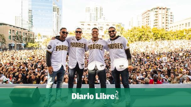 DiarioLibre's tweet image. ⚾| #DeportesDL | Machado cree que ir al Clásico compensa sus inconvenientes

🔗 ow.ly/CGaW50MK3yl

#DiarioLibre #Inconvenientes #Clásico #Machado #Béisbol #ActualidadDL