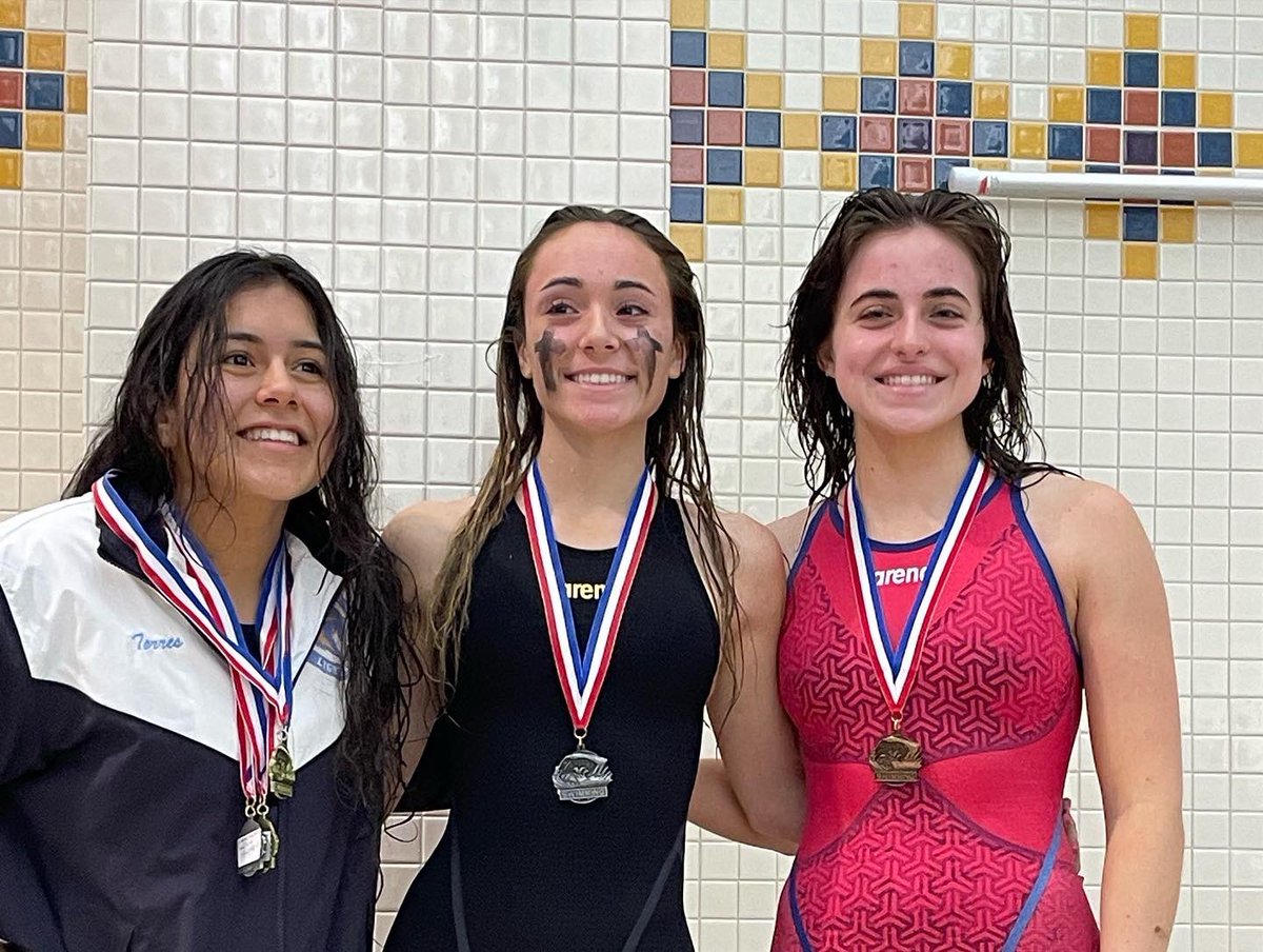 CONGRATS to our individual/relay district champions!! Monet Shum, Sam Torres, Addi Ramey, Micaela Deza, and Lucas Gabriel!