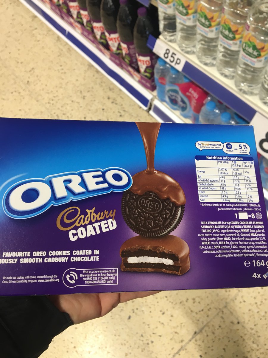 In the Cadbury coated Oreo, a single serving of 20.5 grams contains 9.8 grams of sugar.

38% of the calories obtained from the product come from added sugar. In addition to table sugar, the product also contains glucose-fructose syrup.

#KnowWhatYouEat