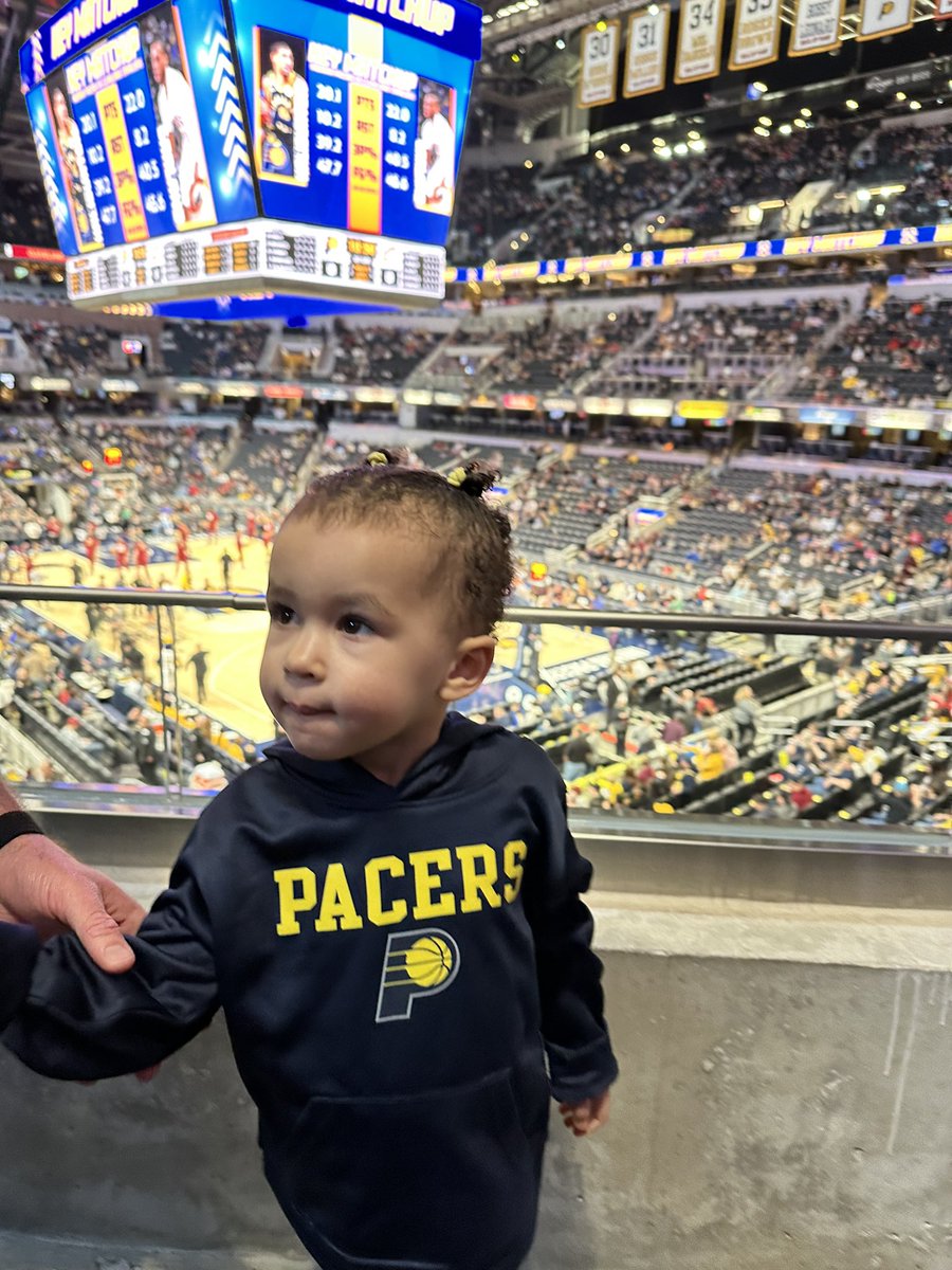Maewyn’s first Pacers game! #pacersgamenight