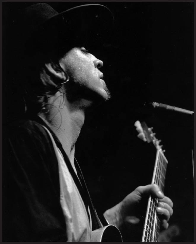 smithkc21's tweet image. Well, hello baby
Tell me how have you been?
We all have missed you
And the way you grin
The day is necessary
Every now and then
For souls to move on
Given life back again
Fly on, fly on
Fly on my friend
Go on, live again
Love again 🖤😪🫶🎸
#SRV #LifeWithoutYou