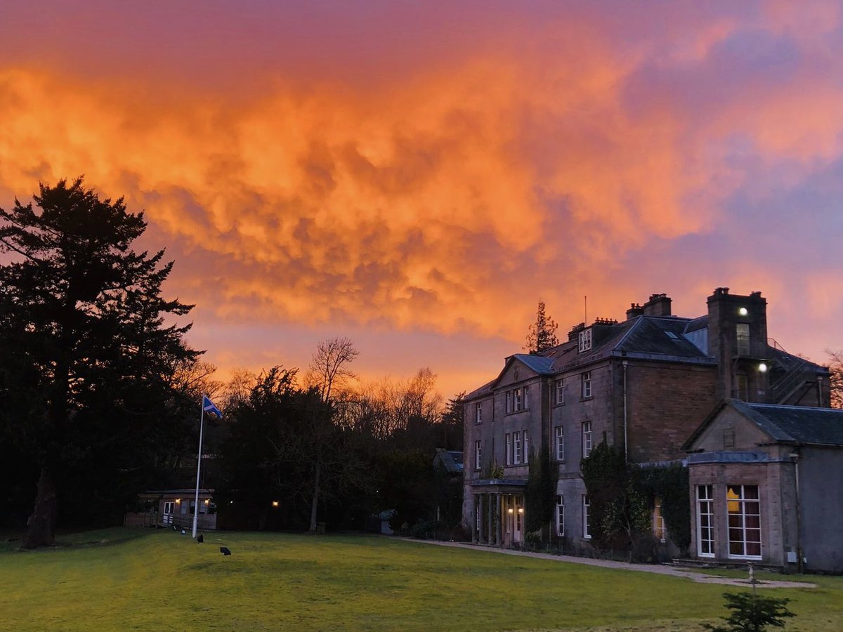 CastleCraig's tweet photo. “Every sunset brings the promise of a new dawn.”
-Ralph Waldo Emerson

There was a stunning sunset at Castle Craig this evening

#recovery #sunset #hope #12steps #scotland #castlecraig https://t.co/X0x29V1OSX