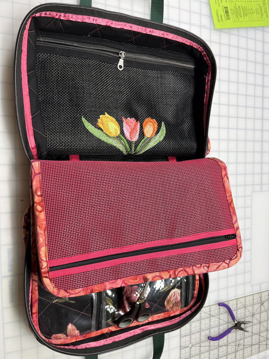 BozCathy's tweet photo. A Place for Everything Bag. https://t.co/PZBmNeSUHz