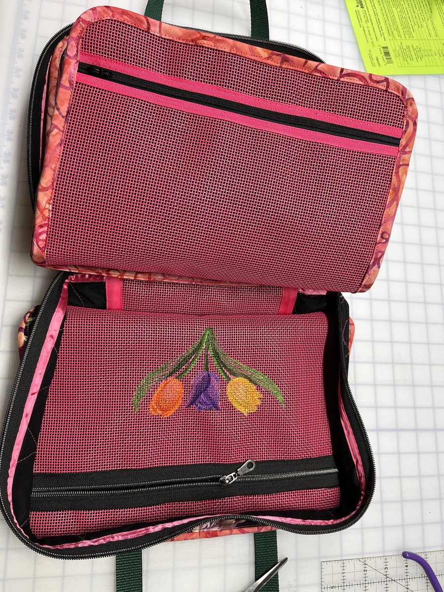 BozCathy's tweet photo. A Place for Everything Bag. https://t.co/PZBmNeSUHz