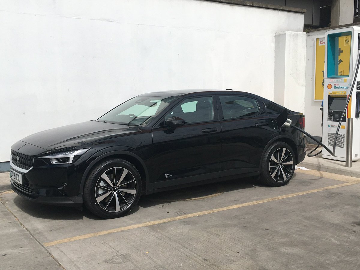 ROBANDTHEMOB's tweet photo. @ListerLawrence As an #EV driver, I find the cult of @tesla fascinating 🤨 That said, I carbon offset my @PolestarCars with a 23 year old @MercedesBenz #SLK320 which is glorious ! #UpYoursGreta https://t.co/YvDXnBe1Vs