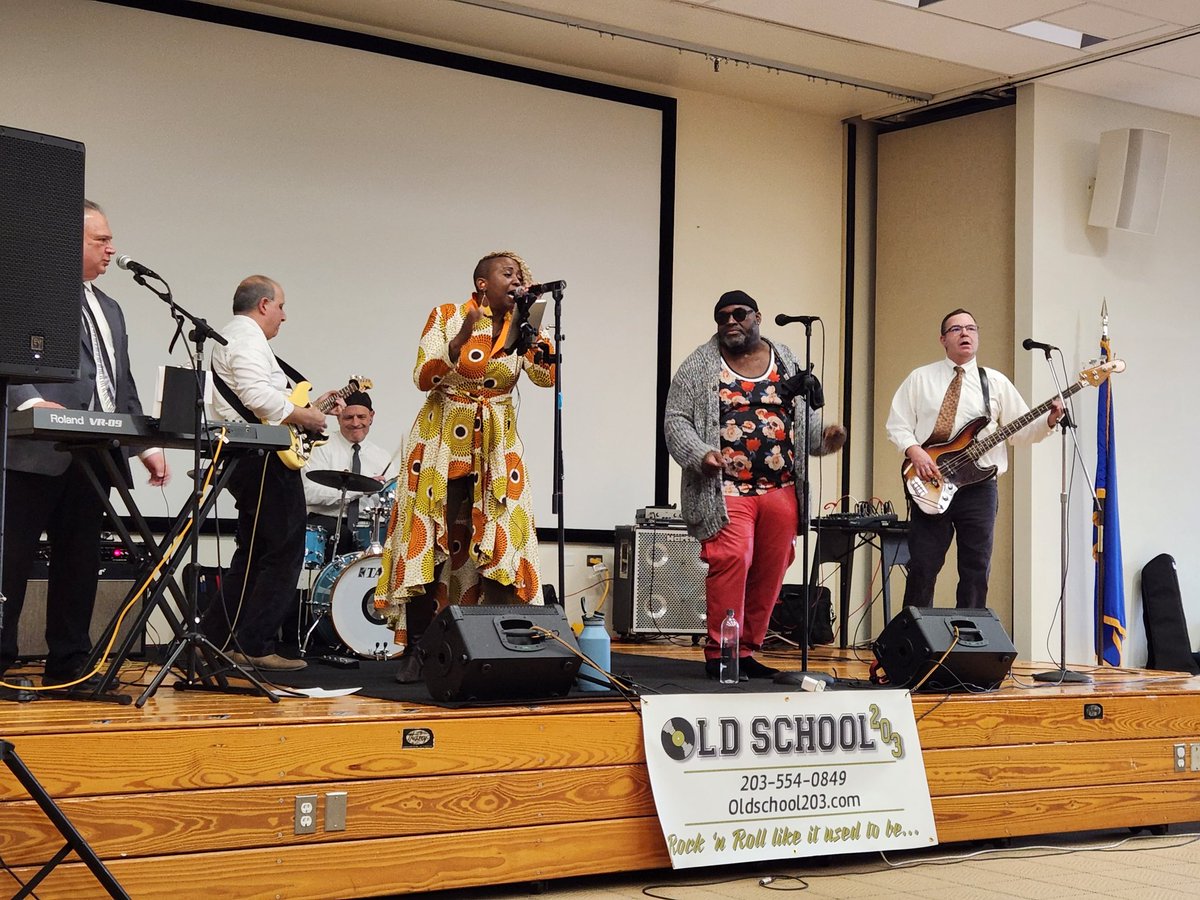 My library <a href="/fergusonlib/">Ferguson Library</a> is the coolest. Thanks for a rockin good time! <a href="/BartlettArbor/">Bartlett Arboretum</a> please get these guys for summer concert series! @oldschool203