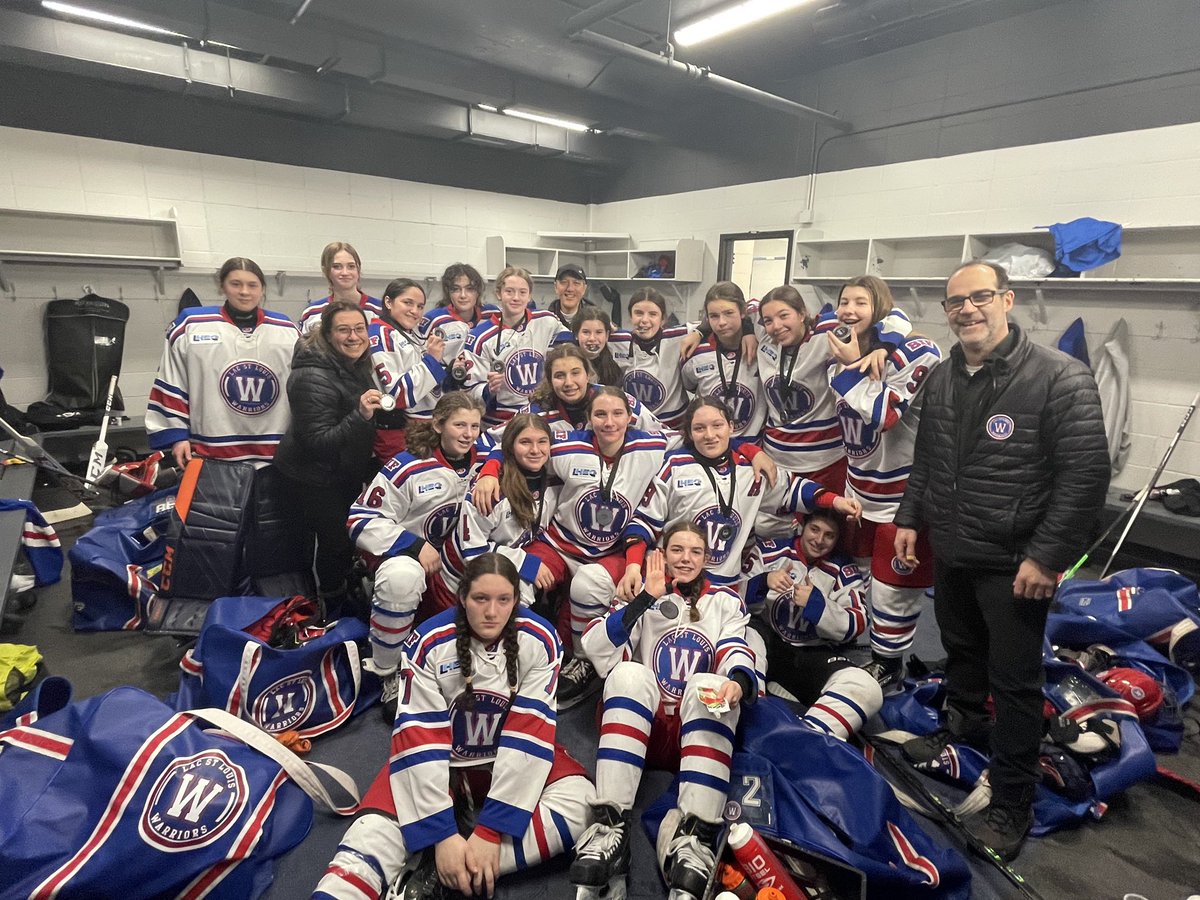 Félicitations aux Warriors du Lac St-Louis M15 AAA finalistes du Tournoi de Québec! 🥈

Rockets Moncton ✅
Fundy Hericanes  ✅
Wildcats Nepean ✅
Bearcats Belleville   ✅
EO Stars Ottawa ✅ 

<a href="/SifWarriors/">SIF Warriors</a> <a href="/HockeyQuebec/">Hockey Québec</a>
