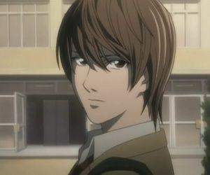 magodwin1's tweet photo. Sorel también me recuerda un poco a Light Yagami, no sé. Dos personajes inteligentes, ambiciosos, jóvenes que creen que llevan la verdad que al final mueren. https://t.co/tpmKf85r3x