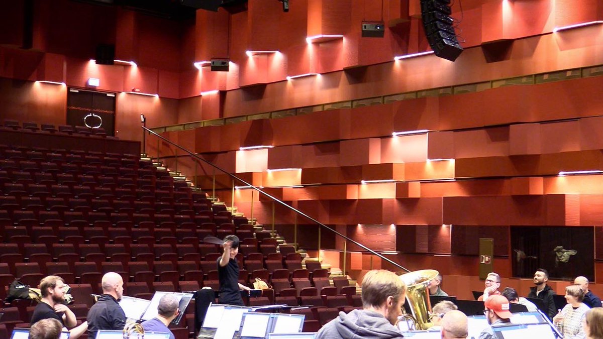 jasonbae1029's tweet photo. Edward Gregson “Essay” (1971) withthe Livgardets Dragonmusikkår/The Royal Swedish Cavalry Band of the Swedish Armed Forces. [1 February 2023] https://t.co/3kLcnuvyqG