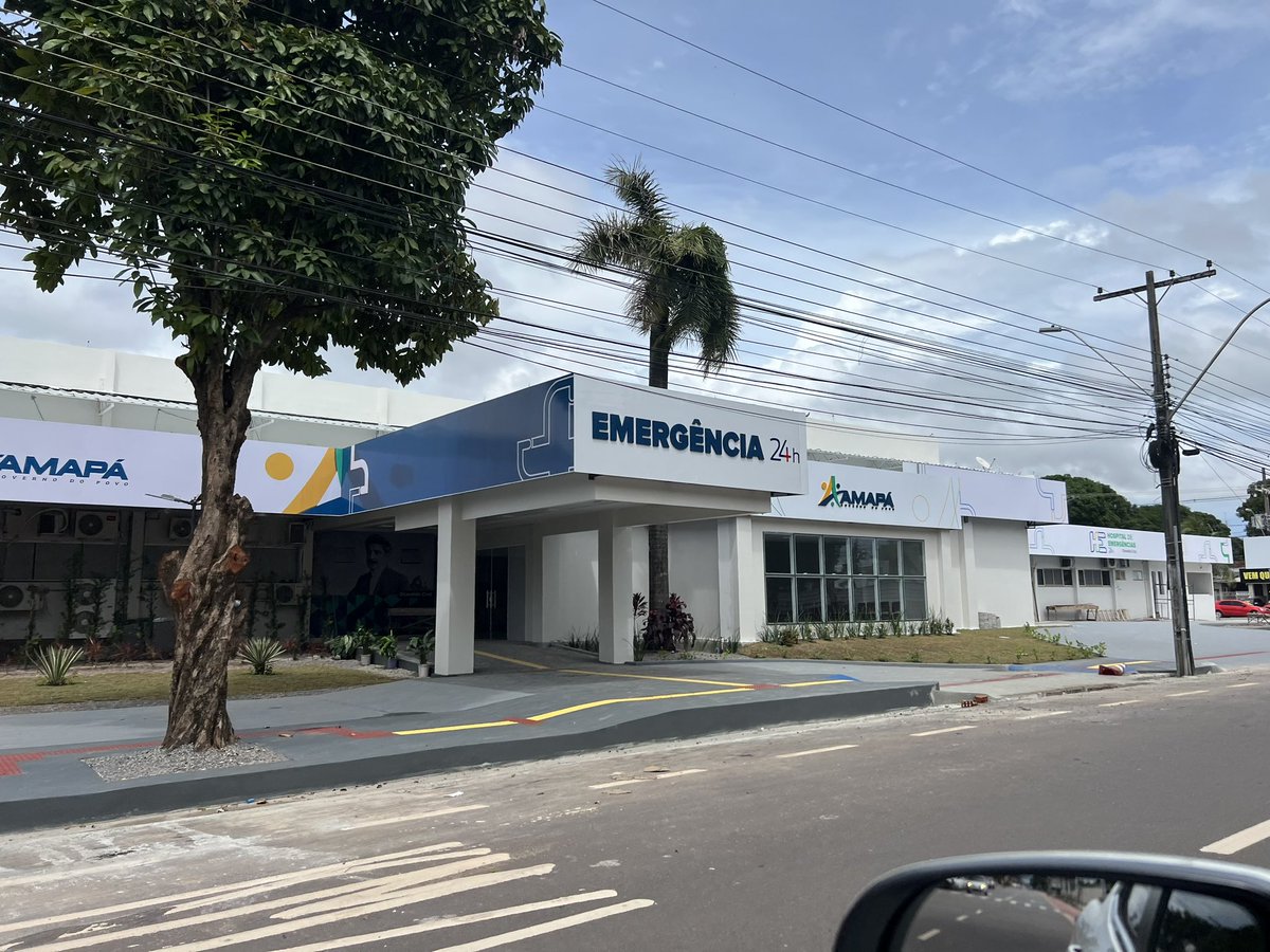 Em 1 mês o governador <a href="/Clecio_Luis/">Clécio Luís</a> conseguiu dar novo visual no hospital de emergência, com reforma interna e externa. Isso chama-se competência e compromisso com a população. Clécio foi meu aluno na Unifap em geografia e sempre se destacou. Por certo fará um grande governo.👏👏