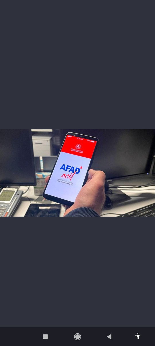 Glokommm's tweet photo. @karaalp_muhsin Afad Acil Çağrı uygulaması ile nokta atışı konum bildirimi ve yardım talep edebilirsiniz. Yayalım lütfen https://t.co/TgZb00LDgp